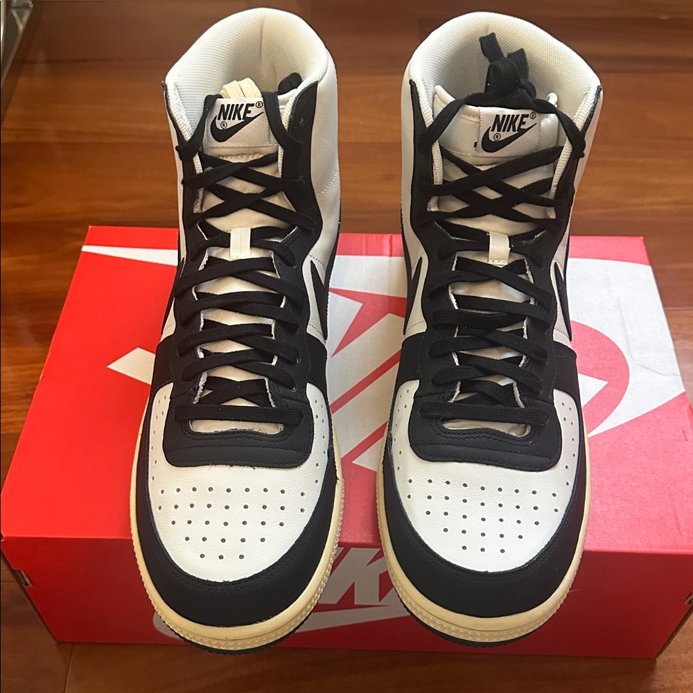 Nike Terminator High RPM Red Athletic Shoes - Picture 5 of 9